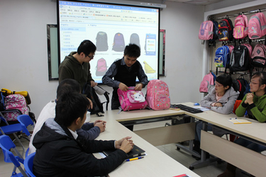 Dongguan Jing Hao Handbag Products Co., Limited, γραμμή παραγωγής εργοστασίων