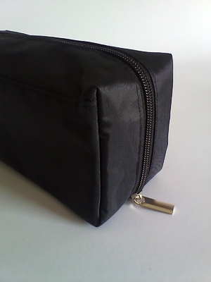Μαύρες καλλυντικές τσάντες ταξιδιού, μικρή νάυλον σακούλα φερμουάρ για το καλλυντικό και νόμισμα